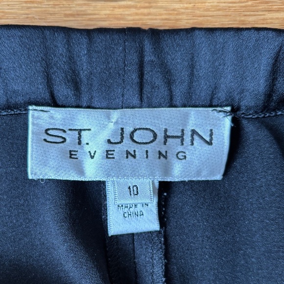 St. John Evening Kate Black Silk Wide Leg High Rise Side Zip Dress Pants EUC 10 - Picture 4 of 8